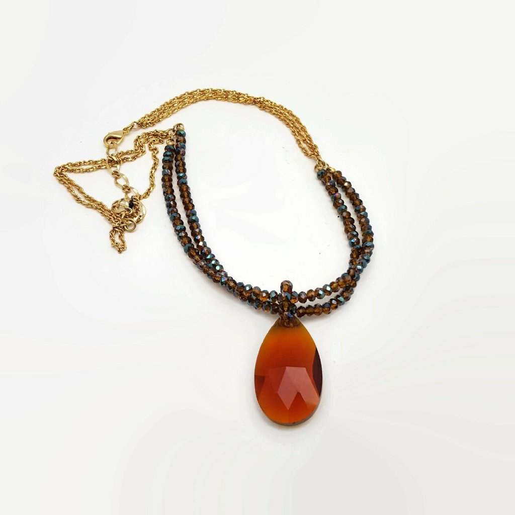 Faceted Root Beer Colored Teardrop Shaped Pendant Gold Tone Necklace